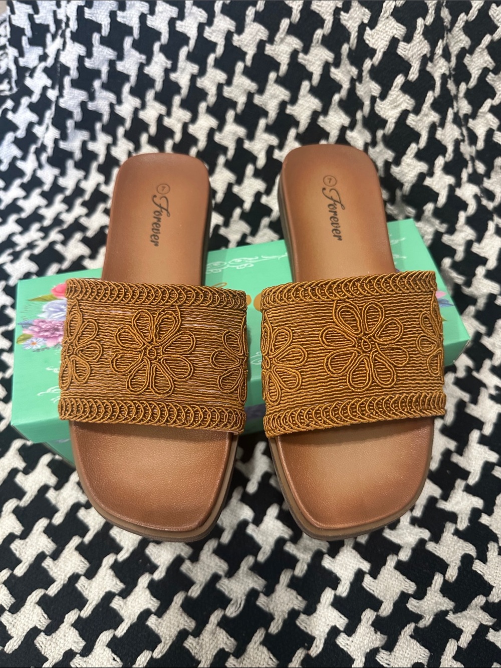 Tan/Brown Floral Embroidered Slide Sandals